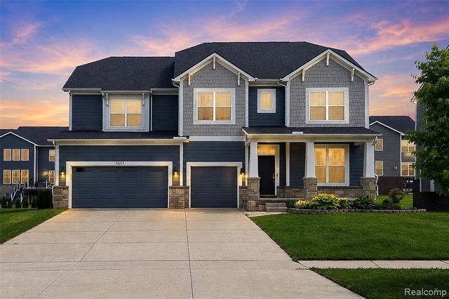 53217 Bay Laurel Lane, South Lyon, MI 48178