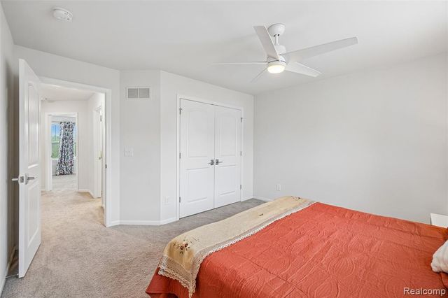 53217 Bay Laurel Lane, South Lyon, MI 48178