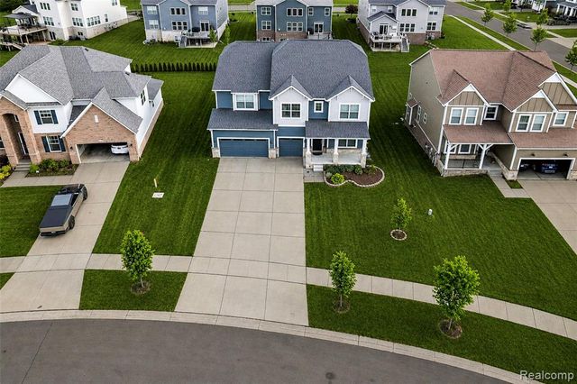 53217 Bay Laurel Lane, South Lyon, MI 48178