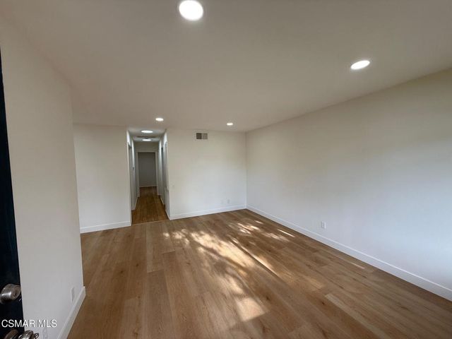 1677 Orinda Court, Thousand Oaks, CA 91362