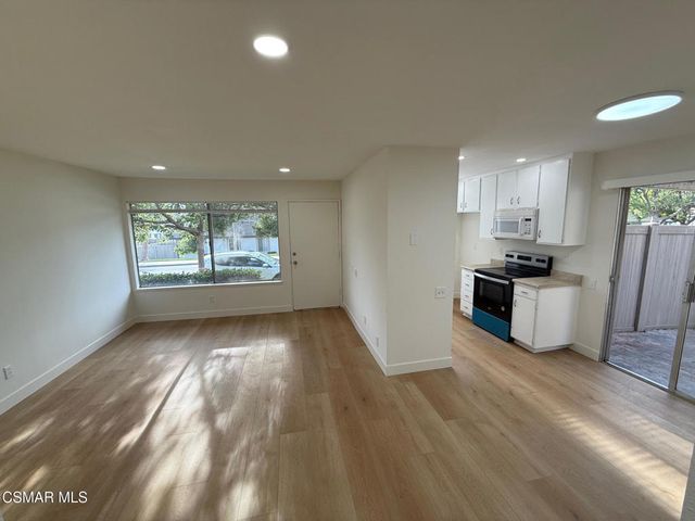 1677 Orinda Court, Thousand Oaks, CA 91362