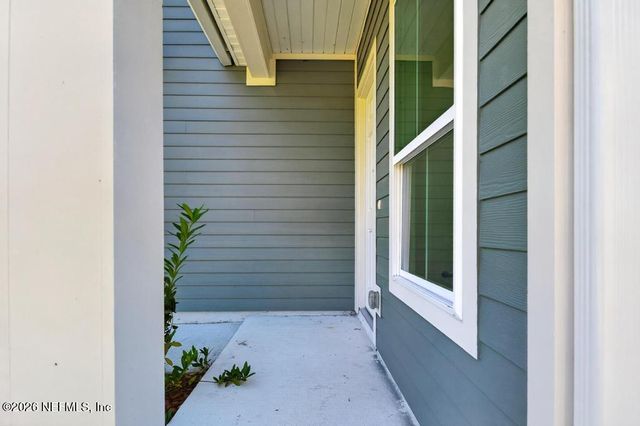 11611 RAFT Road, Jacksonville, FL 32218