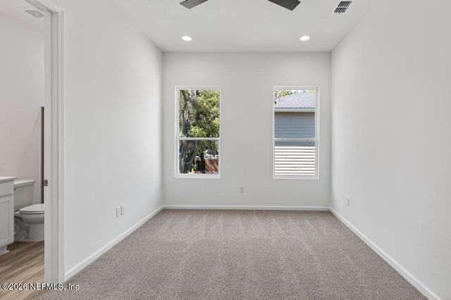 11611 RAFT Road, Jacksonville, FL 32218