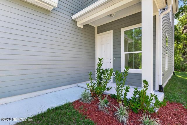 11611 RAFT Road, Jacksonville, FL 32218