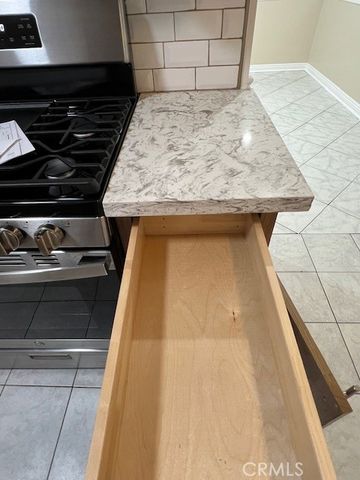 711 N Soldano Avenue 6, Azusa, CA 91702