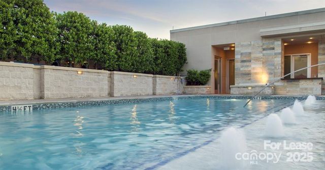 125 W Tremont Avenue B2C, Charlotte, NC 28203