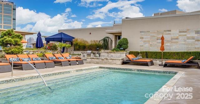 125 W Tremont Avenue B2C, Charlotte, NC 28203