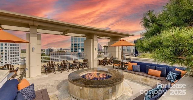 125 W Tremont Avenue B2C, Charlotte, NC 28203