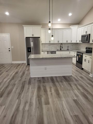 33 Clara Court, Walterboro, SC 29488