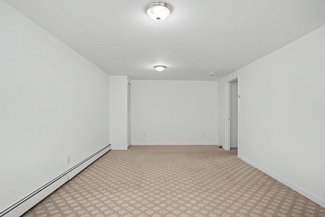 31 Lakeshore Dr, Hudson, MA 01749