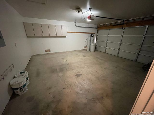 7815 CASPIAN BAY DR, Converse, TX 78109