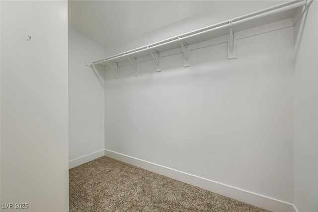 8553 Lost Gold Avenue, Las Vegas, NV 89129