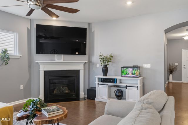 2433 Nassau Trace, Fuquay Varina, NC 27526