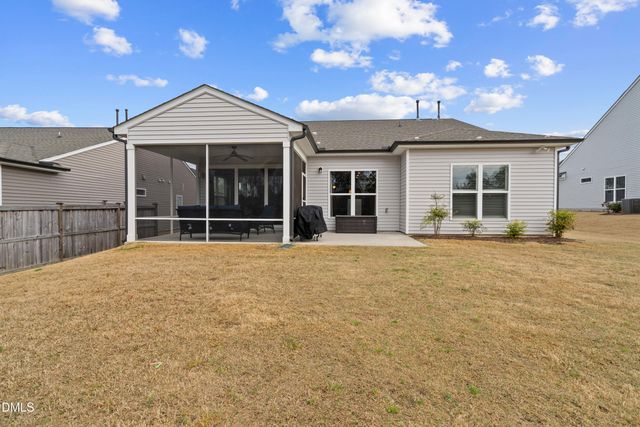 2433 Nassau Trace, Fuquay Varina, NC 27526