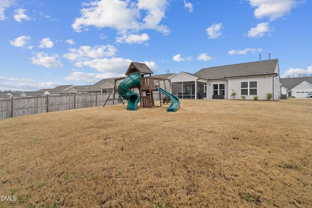 2433 Nassau Trace, Fuquay Varina, NC 27526