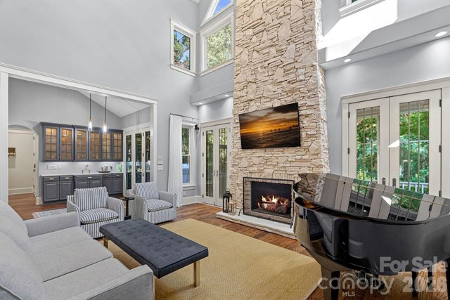 157 Dedham Loop, Mooresville, NC 28117