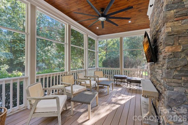157 Dedham Loop, Mooresville, NC 28117