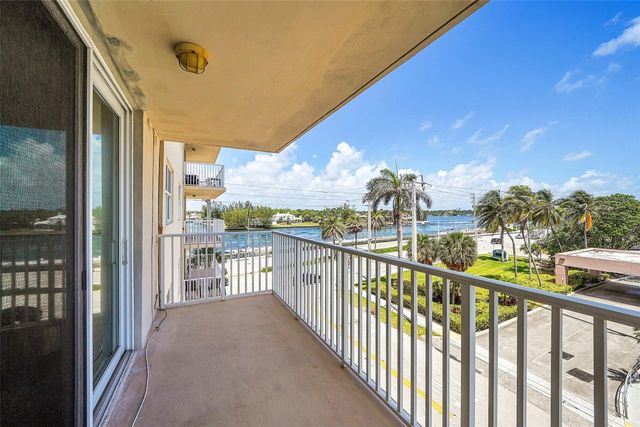1401 S Ocean Drive 402, Hollywood, FL 33019