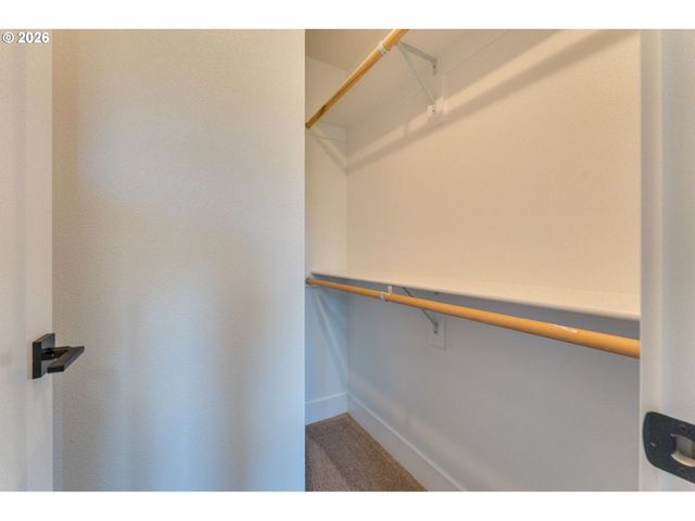 43 Ne 87TH Ave, Portland, OR 97220