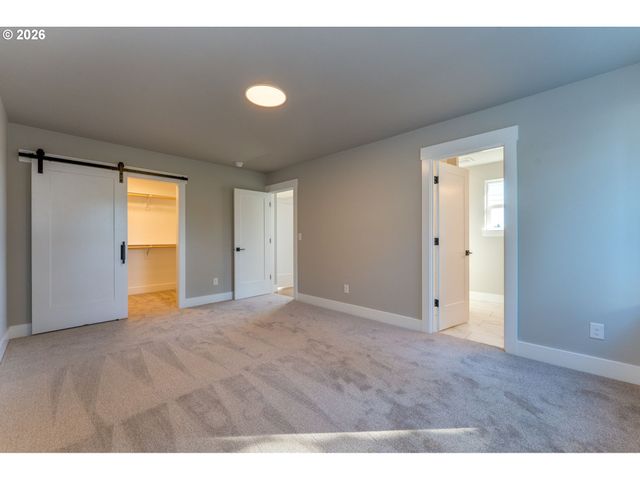 43 Ne 87TH Ave, Portland, OR 97220