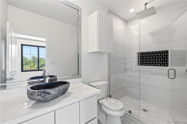 2708 E Solar Drive, Mission, TX 78574