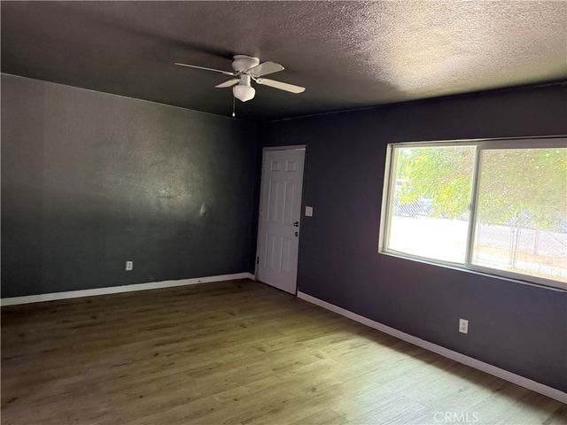 1030 W Latham, Hemet, CA 92543
