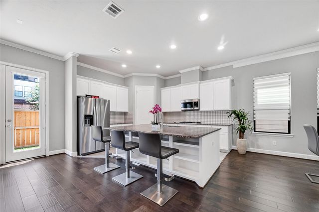 7804 Janak Drive B, Houston, TX 77055