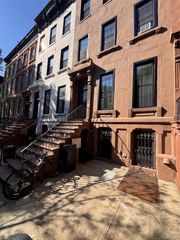 887 Lafayette Avenue, Brooklyn, NY 11221