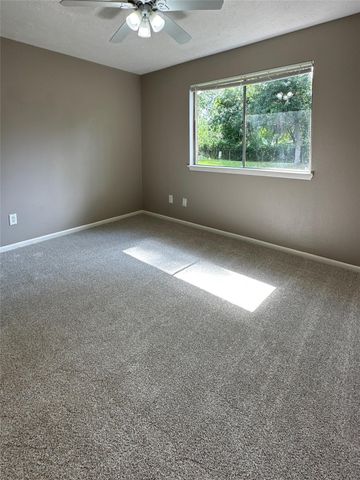26403 Hunters Hollow Drive, Spring, TX 77380