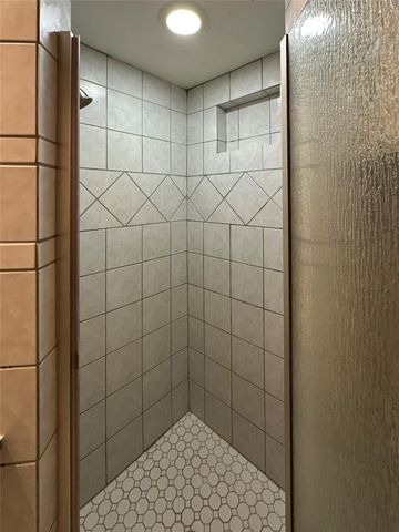 26403 Hunters Hollow Drive, Spring, TX 77380