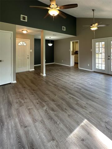 26403 Hunters Hollow Drive, Spring, TX 77380