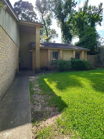 26403 Hunters Hollow Drive, Spring, TX 77380