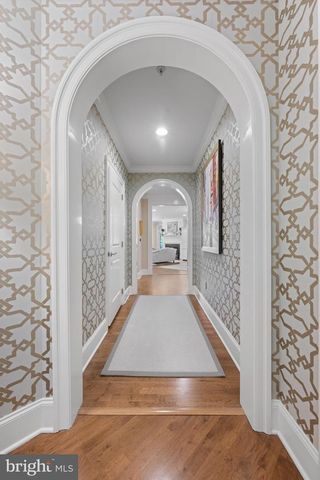 4102 PARKVIEW DR, Haverford, PA 19041