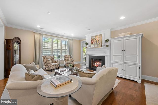 4102 PARKVIEW DR, Haverford, PA 19041