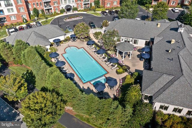 4102 PARKVIEW DR, Haverford, PA 19041