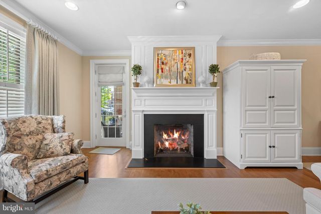 4102 PARKVIEW DR, Haverford, PA 19041
