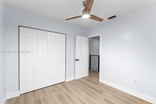 7472 NW 167th St, Hialeah, FL 33015