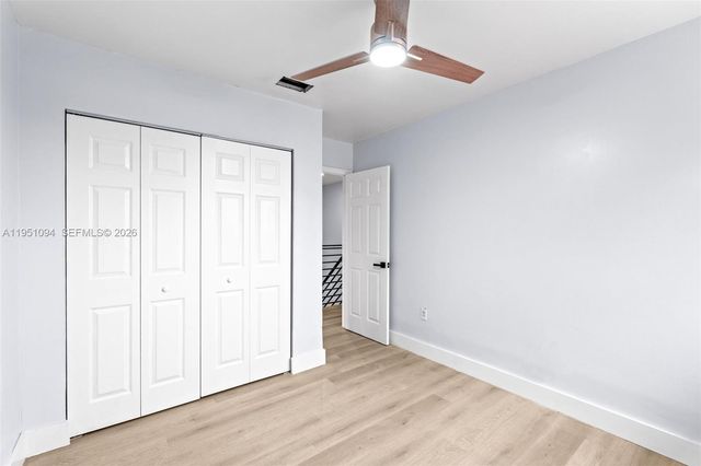 7472 NW 167th St, Hialeah, FL 33015