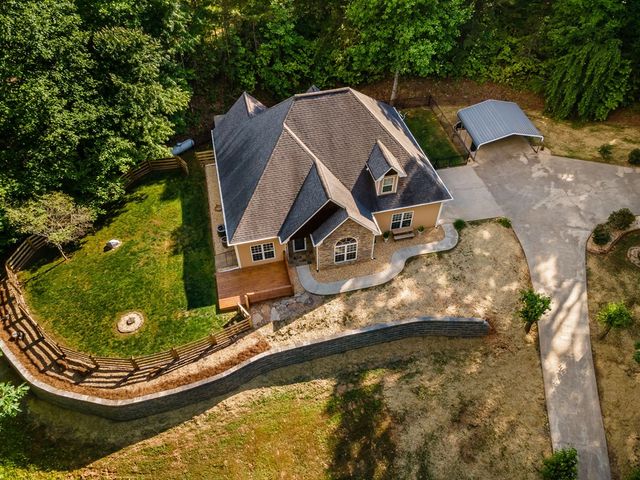 201 Oakawana Trail, Blue Ridge, GA 30513