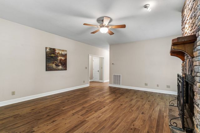 201 Oakawana Trail, Blue Ridge, GA 30513