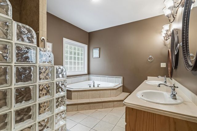 201 Oakawana Trail, Blue Ridge, GA 30513