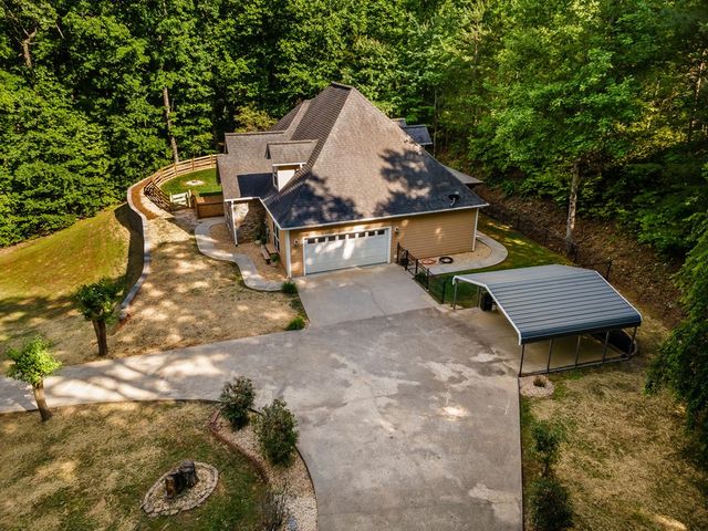 201 Oakawana Trail, Blue Ridge, GA 30513