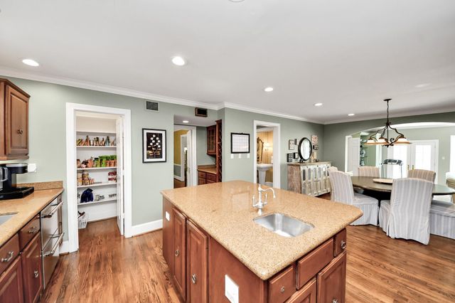 2149 Stanmore Drive, Houston, TX 77019