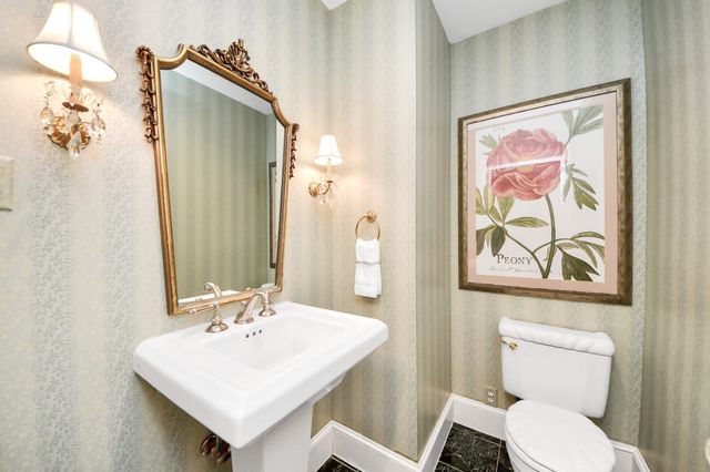 2149 Stanmore Drive, Houston, TX 77019