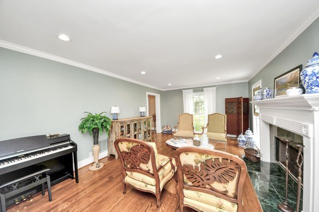 2149 Stanmore Drive, Houston, TX 77019