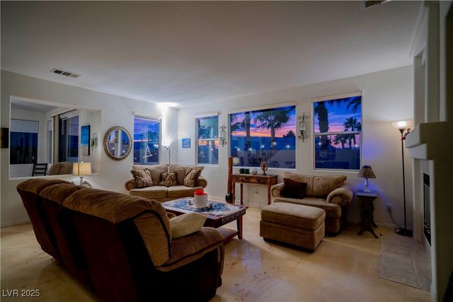 359 Hoskins Court, Henderson, NV 89012