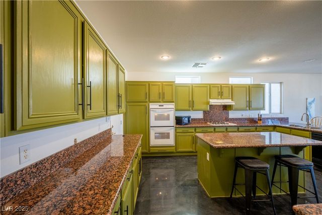 359 Hoskins Court, Henderson, NV 89012