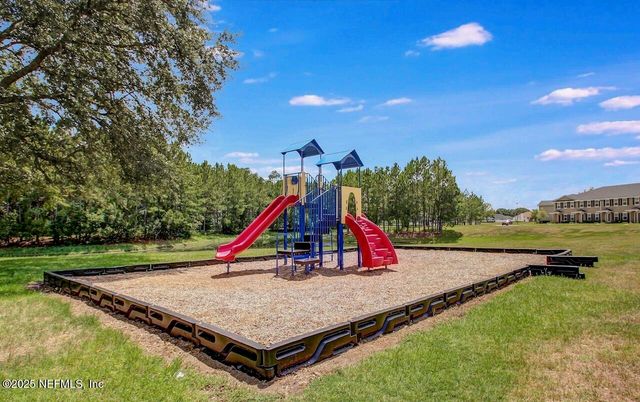 512 HOPEWELL Drive, Orange Park, FL 32073