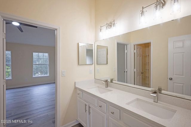 512 HOPEWELL Drive, Orange Park, FL 32073