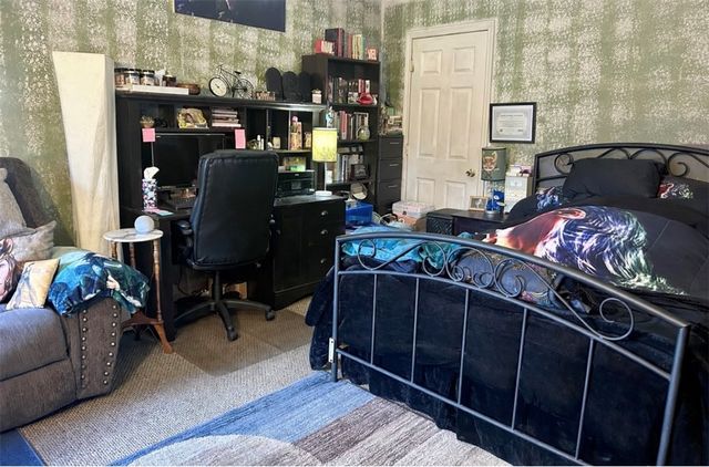 907 Crest Ave, Charleroi Boro, PA 15022